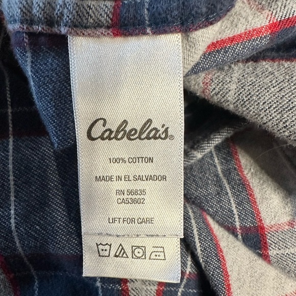 Cabela's Women’s Blue Red Button Up Size Medium Flannel Shirt EUC - Picture 7 of 16